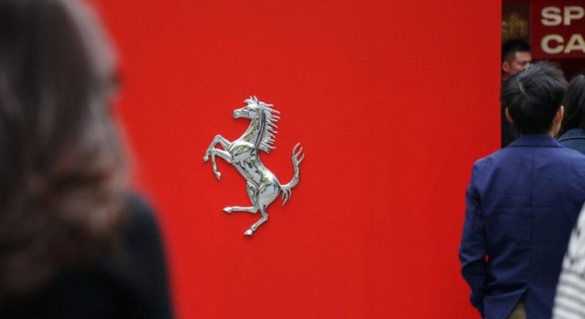 Hihetetlen összeget fizet a névadó szponzor a Ferrarinak