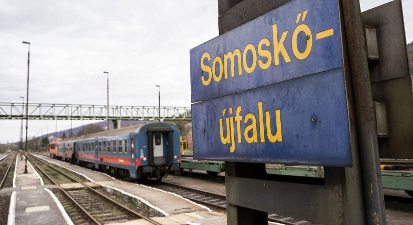Vasútvonal: karbantartás miatt péntektől vasárnapig vonatpótló buszok járnak Hatvan és Somoskőújfalu között