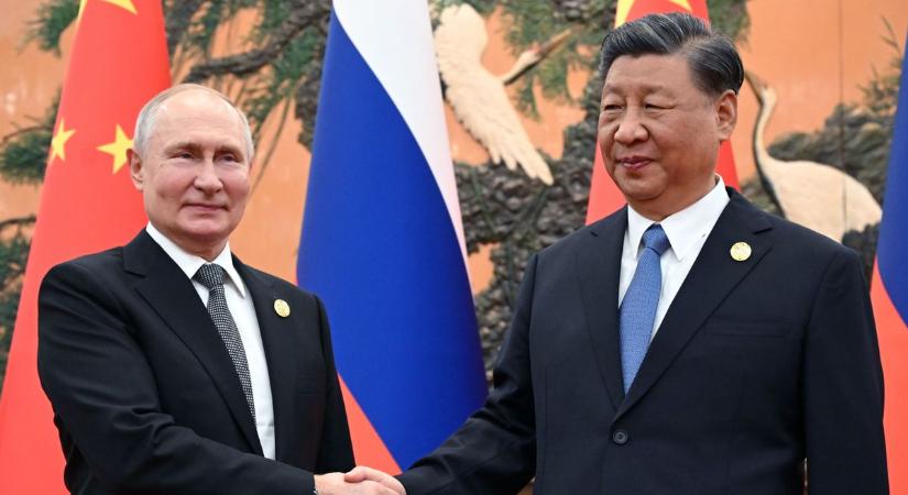 Putyin titokzatos ajándékkal készül a kínai elnöknek  videó