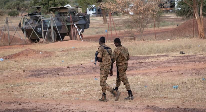 Egyetlen nap alatt 220 civilt öltek meg a katonák Burkina Fasóban