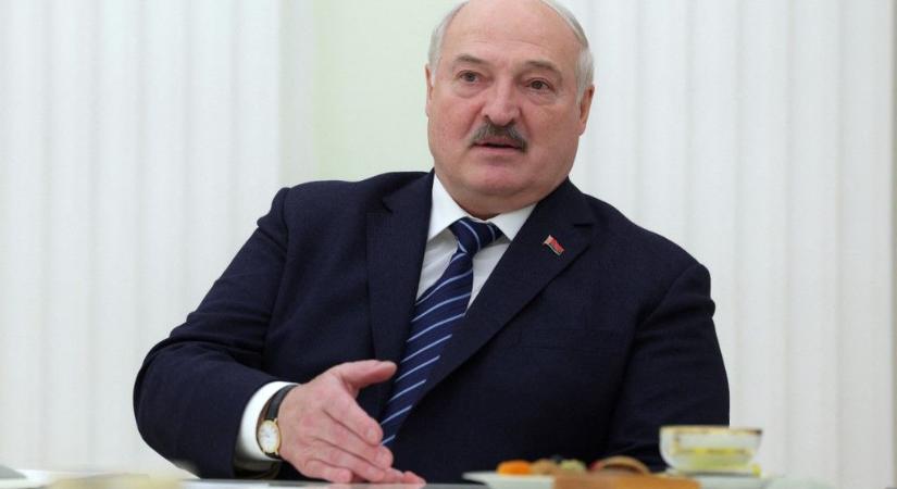 Lukasenka szerint a Fehéroroszország elleni fenyegetések igazolják a nukleáris elrettentés koncepcióját