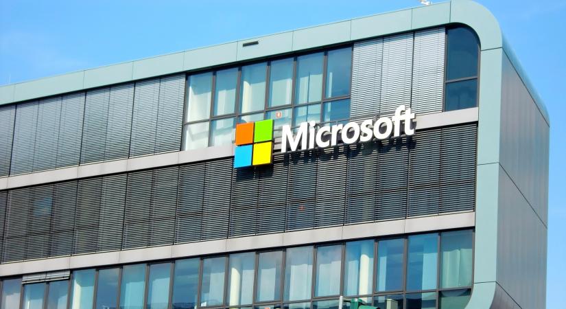 Dübörög a Microsoft, a vártnál jobb eredménnyel zárta az előző negyedévet