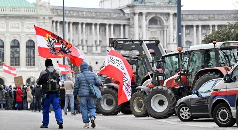Brüsszel meghátrált, csökkentik a gazdálkodók terheit