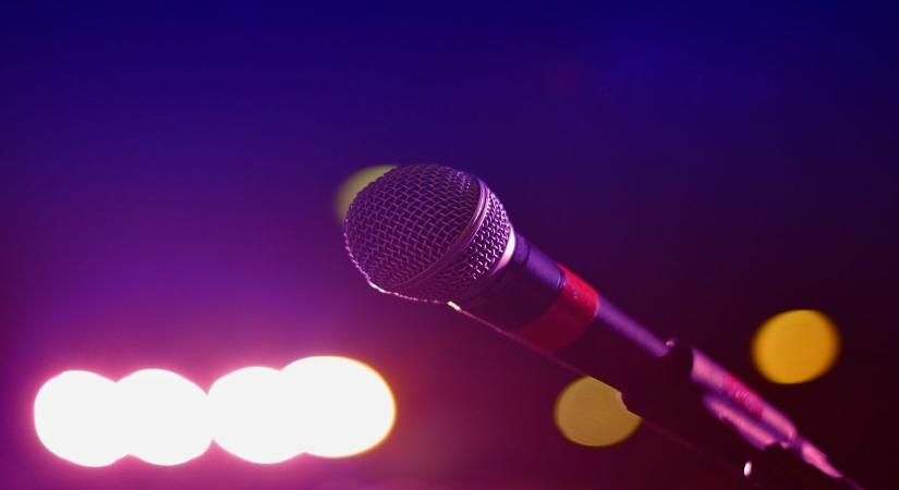 Sokkoló: színpadon, koncertje közben halt meg egy énekesnő