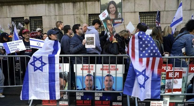 New Yorkban a Columbia egyetemen több százan tüntettek a túszok szabadon engedéséért és az egyre inkább elharapódzó antiszemitizmus ellen