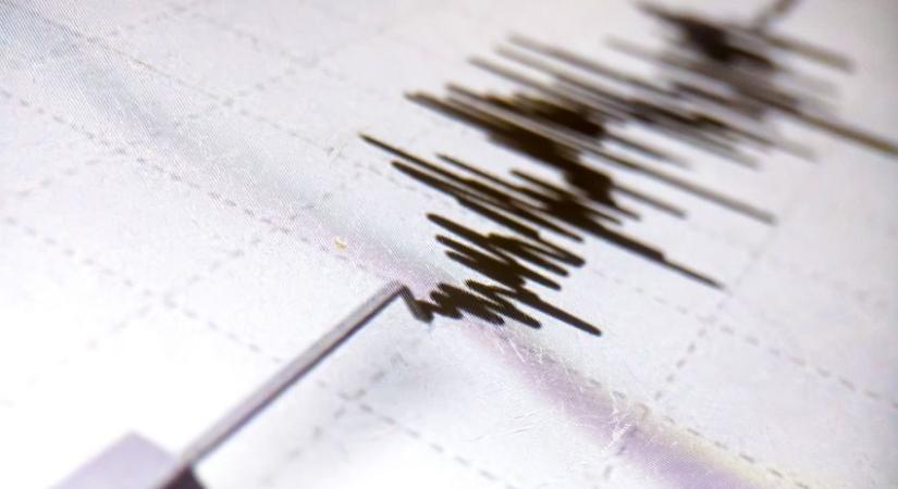 6,5-ös erősségű földrengés rázta meg Japánt
