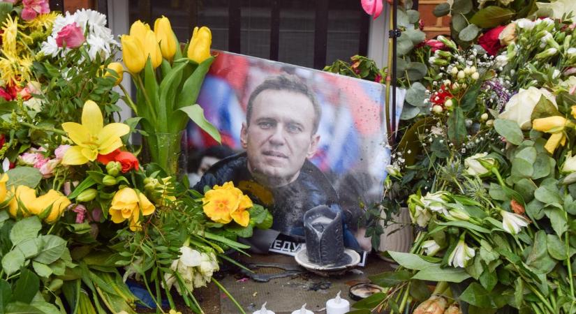 Letartóztattak két orosz újságírót: a „vád” szerint állítólag Navalnij alapítványának dolgoztak