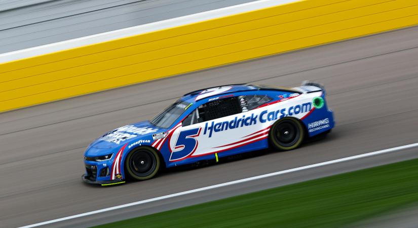 A Hendrick 5-ös Cheyjével tér vissza a NASCAR-ba Kevin Harvick