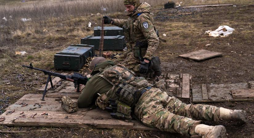 Továbbra is az amerikai fegyverek szállítására várnak az ukránok – frissül
