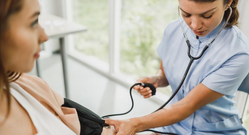 Milyen gyakran kell kontrollra menni a magasvérnyomás betegeknek?