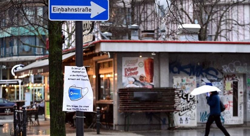 Berlin két emlékművet állít a migránsoknak