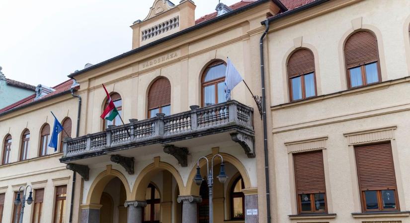 Megduplázta az önkormányzat a letelepedési támogatást Vasváron - Kiderült, mikor tervezik kinyitni a Szentkútfürdőt a nagyközönség előtt