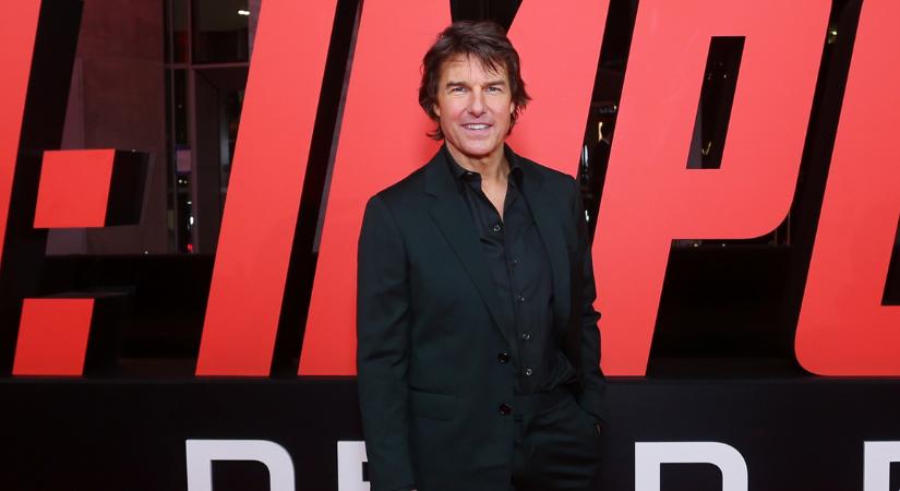 Tom Cruise továbbra sem kér a kaszkadőrökből, életveszélyes mutatvány közben fotózták le a sztárt