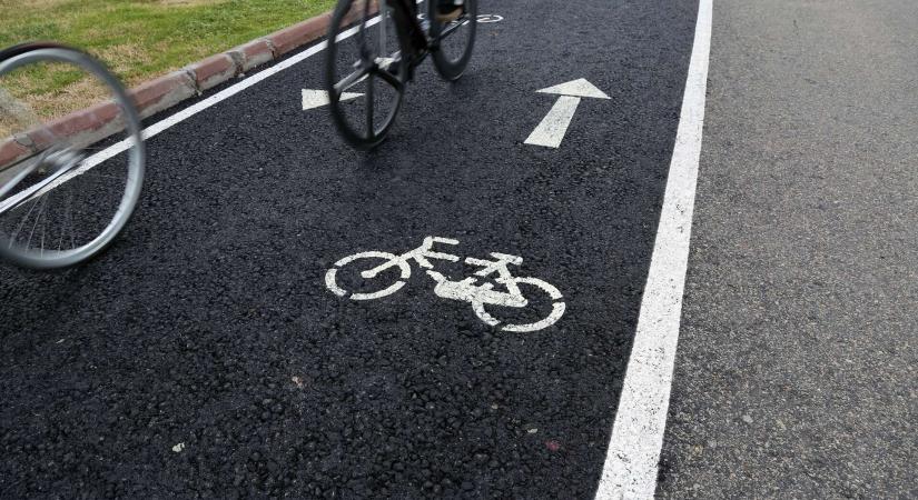Több milliárdos kerékpárút fejlesztés Bács-Kiskunban