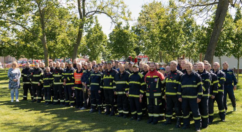 12 település önkéntes tűzoltói gyakorlatoztak