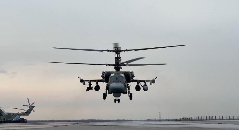 Bevallotta az orosz pilóta, hogy fél