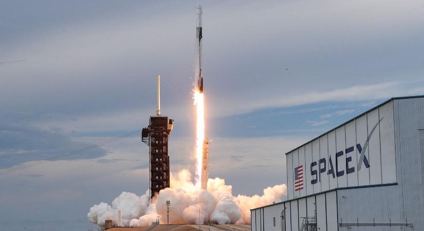 Egy jelentés szerint túl sok a munkahelyi baleset a SpaceX-nél