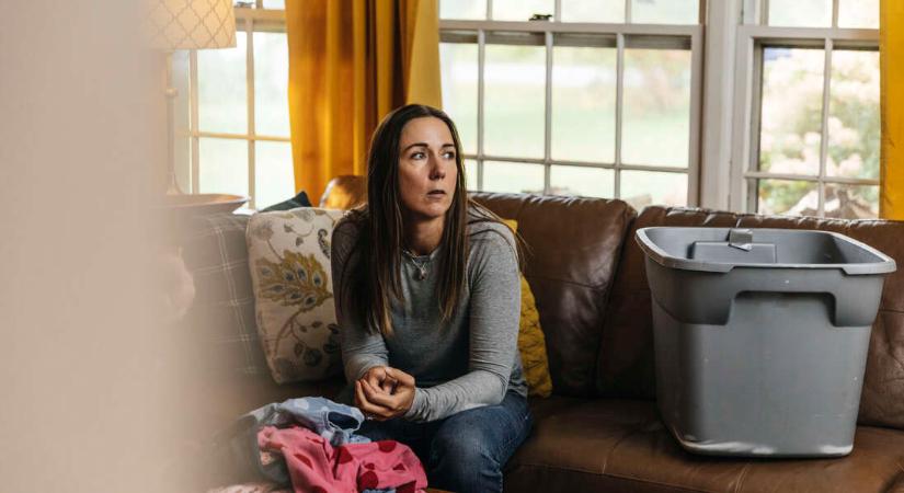 Sok nő havi 200 órát tölt háztartási munkával, és még ő fizet érte: a jóllétével, a karrierjével, a nyugdíjával