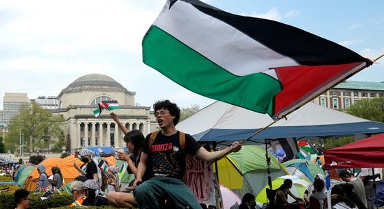 Lejárt a határidő, felfüggesztik a Columbia Egyetemen tüntető diákokat