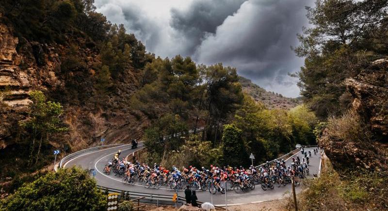 Országútis hírek külföldről: Teruelben is megtartaná a piros trikót Vas Blanka, alakulnak a Giro-keretek, megérkezett a Nike a női szakágba