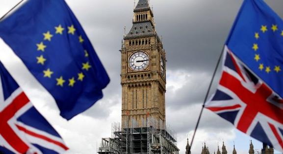 Brexit: felfüggesztették a londoni tárgyalásokat