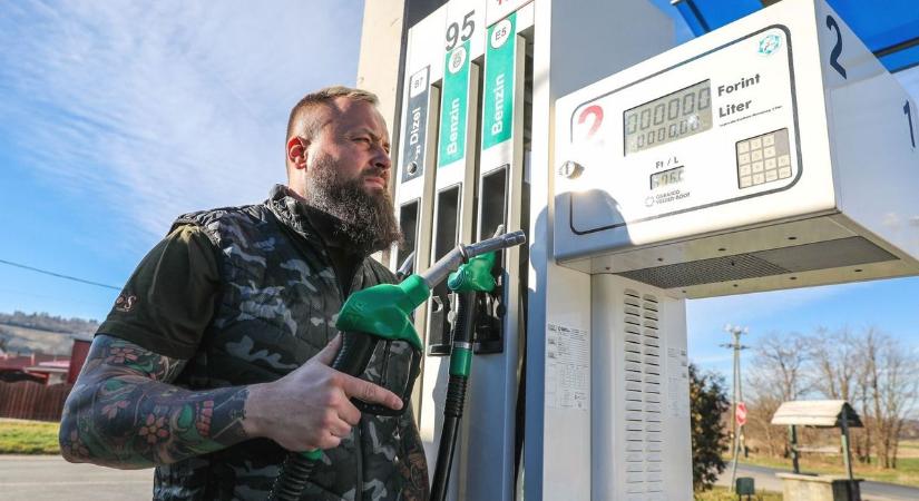 Rendkívüli üzemanyagár-csökkentést hajtottak végre a magyar benzinkutak