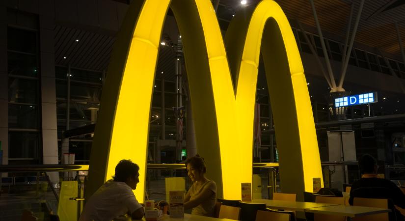 Komoly átalakításokat jelentett be a McDonald's: a magyarok kedvenc burgereit is érintheti