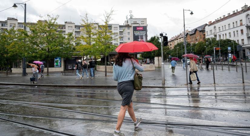 Két hullámban, esőkkel jön a lehűlés