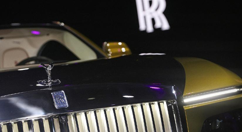 Terjeszkedik a Rolls-Royce a vásárlói extra igények miatt