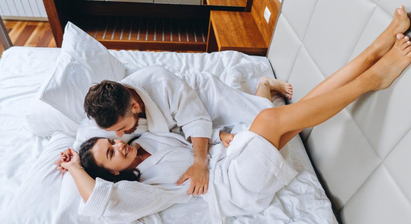 Meglepő oka van, miért jobb a szex egy hotelszobában
