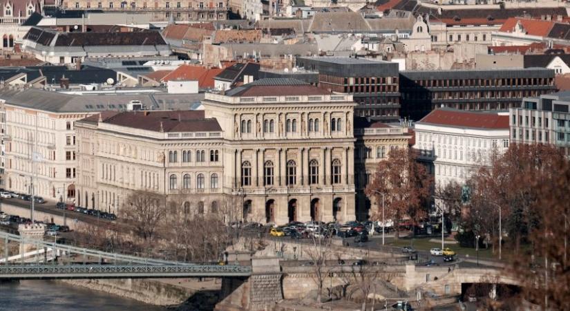 Új honlap indul a jövőre kétszáz éves Magyar Tudományos Akadémia tiszteletére