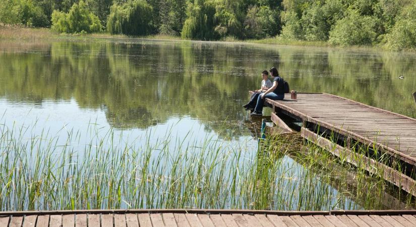 A Vekeri-tó megtelt élettel és vidámsággal május 1-jén – fotókkal, videóval