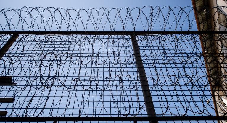 Ismét az EU élvonalában: Magyarországon a legmagasabb a fogvatartottak aránya