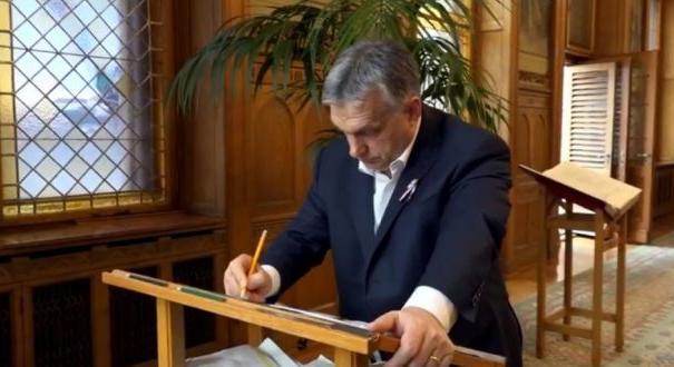 Rezeda: Orbán „szamizdatban” üzenget