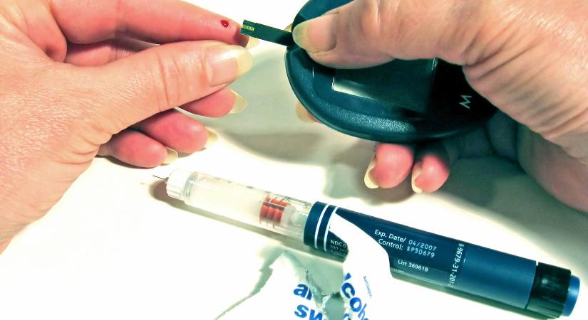 Vége a kifogásoknak: ingyenes vércukorszintmérés és vérnyomás-ellenőrzés a Fény Utcai Piacon