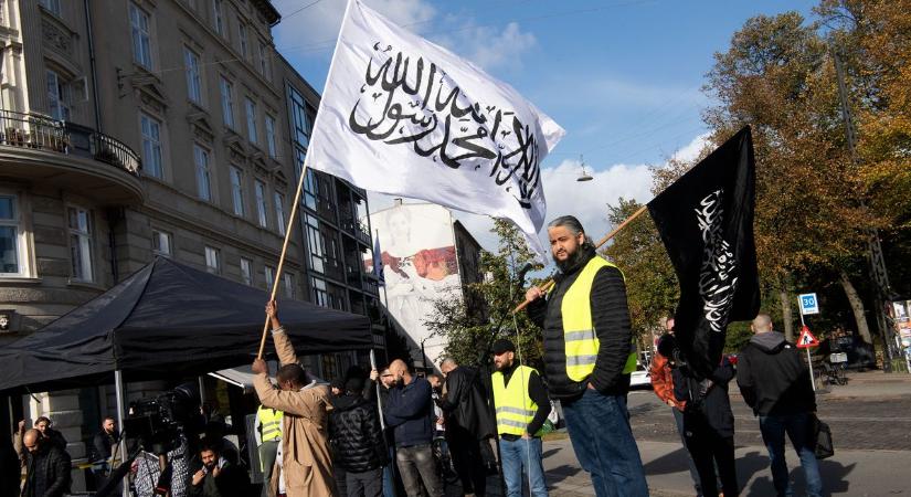 Az Iszlám Állam radikális rendszerét hoznák el Európába? – szakértőt kérdeztünk  videók