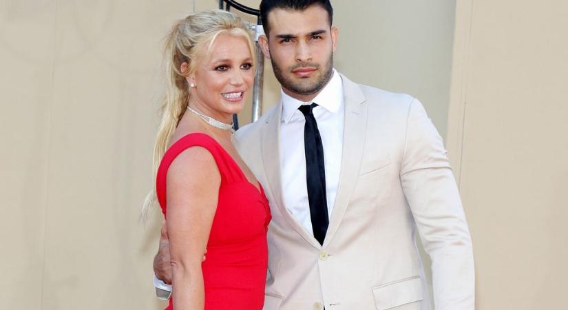 Britney Spears már szabad, kirúgta apja után a férjét is