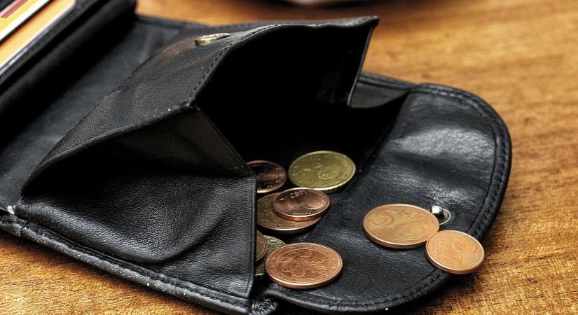 Mikor utalják a családi pótlékot májusban?