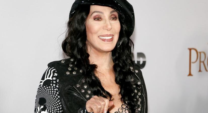 Cher nem tud halottakkal randizni