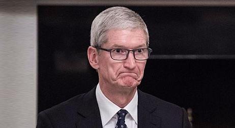 Durván visszaesetek az iPhone-eladások, nagyon lemaradt az Apple