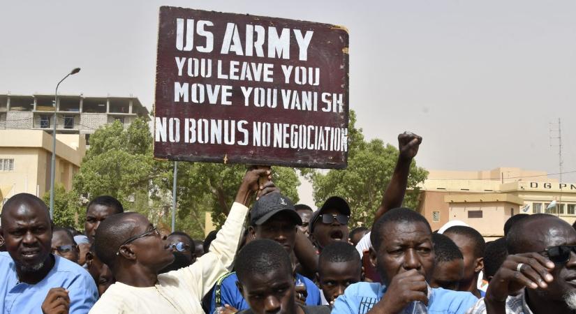 Orosz segítséggel űzik ki az amerikaiakat Nigerből