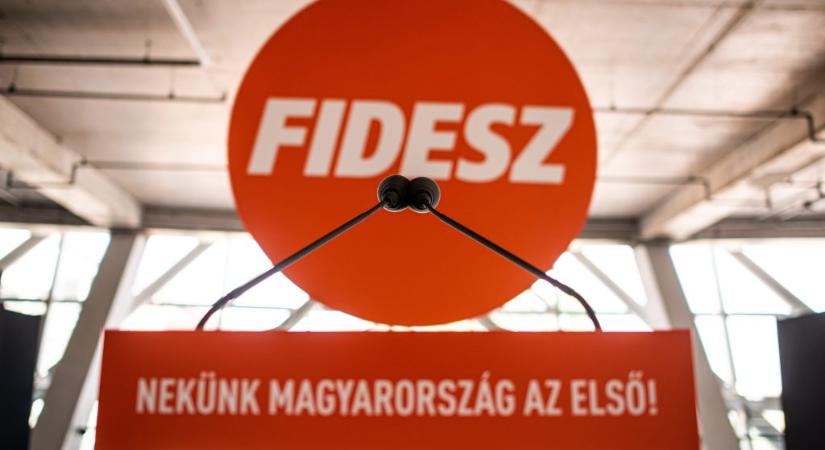 Kaposvári fideszes politikust vádol szexuális zaklatással egy volt fidelitasos