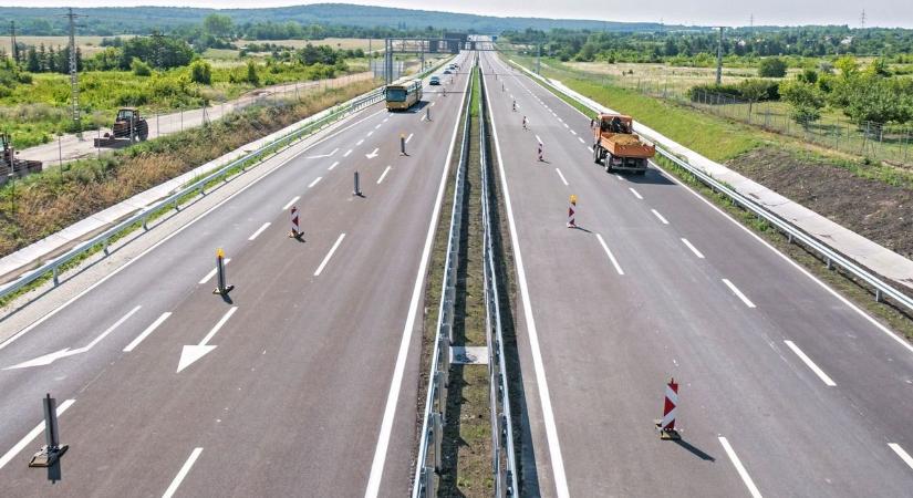 Alighogy elkészült az M6-os autópálya, most újabb, gyorsforgalmihoz kapcsolódó fejlesztést adnak át