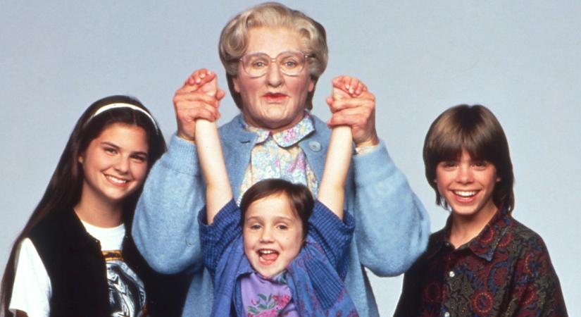 Nézd meg, hogy néznek ki most a Mrs. Doubtfire gyerekszínészei, akik 31 év után újra találkoztak és még mindig úgy tekintenek egymásra, mintha testvérek lennének