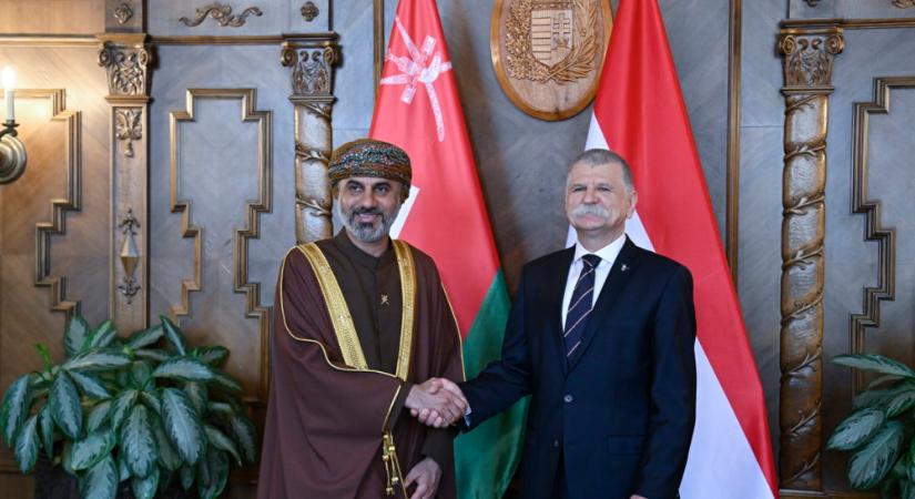 Kövér László fogadta az ománi parlament alsóházának elnökét