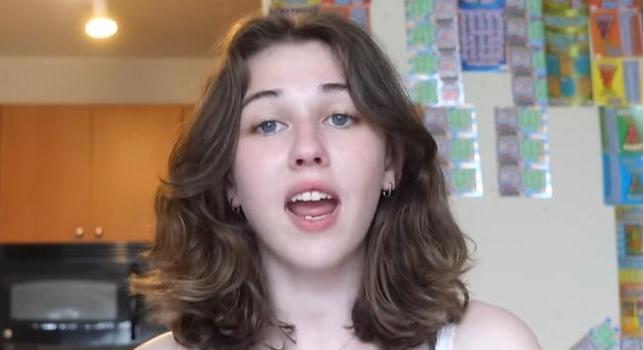 Eljátszotta terhességét a youtuber, hogy nézettséget szerezzen