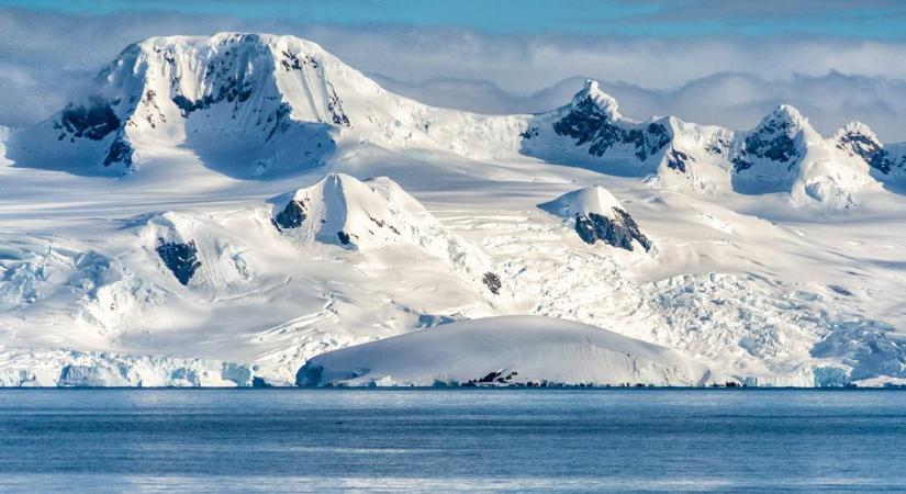 Negyven évre eltűnt, majd visszatért – megfejtették az Antarktiszon tátongó, óriási lyuk rejtélyét