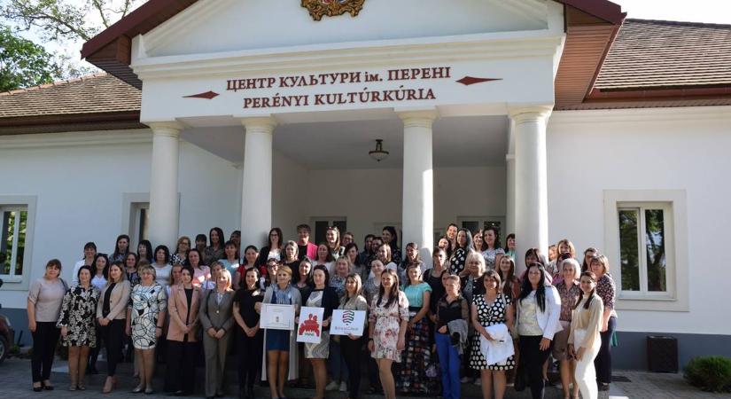 KMNE: édesanyák lelki délutánja a Perényi Kultúrkúriában - Testi-lelki töltekezés