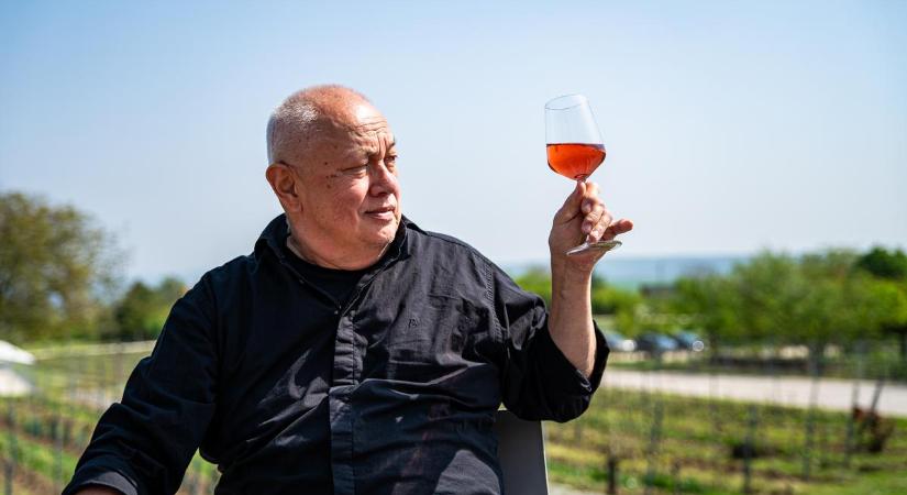 „Nem csak az a jó bor, amelyik finom” – A bormátrix rejtelmeibe avat be Tompa Imre – BorPerc-videó