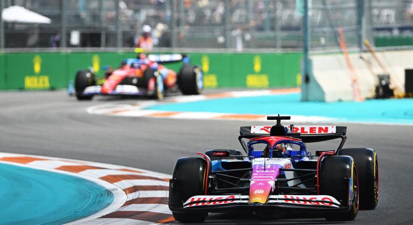 Győzelemmel felérő eredmény Ricciardótól a miami sprintfutamon, amit Verstappen nyert meg